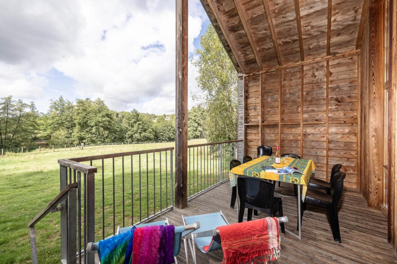 Camping Le Lac Des Sapins Cublize Esterno foto