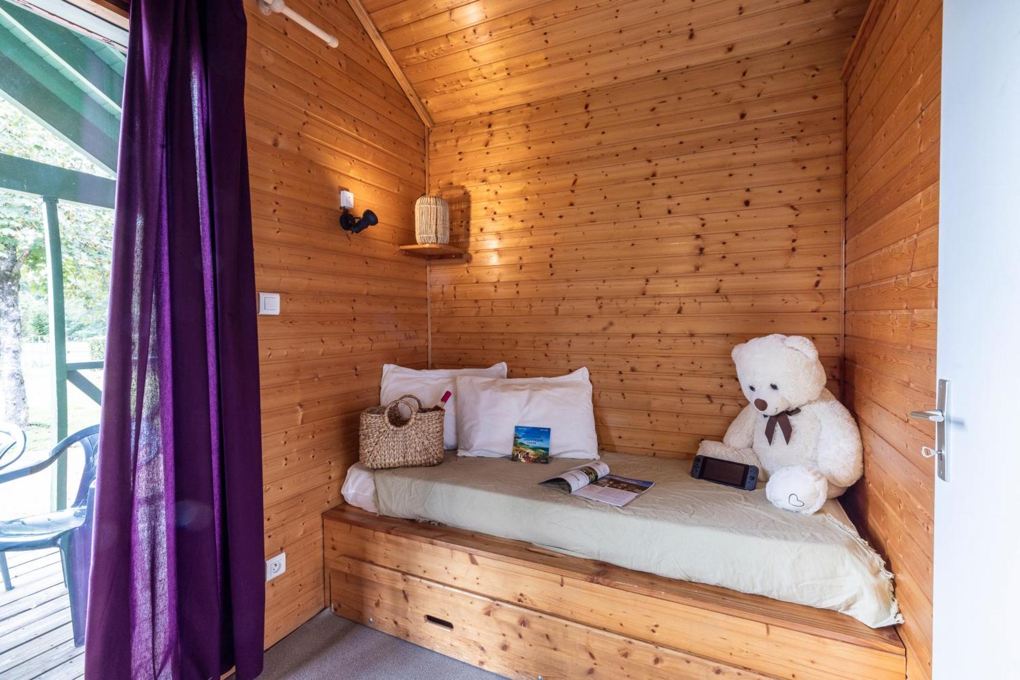 Camping Le Lac Des Sapins Cublize Esterno foto